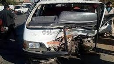 إصابة 5 أشخاص في تصادم جرار وميكروباص على الطريق الدائري بقليوب