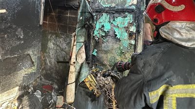 إخماد حريق التهم شقة سكنية في منطقة بولاق أبو العلا (صور)