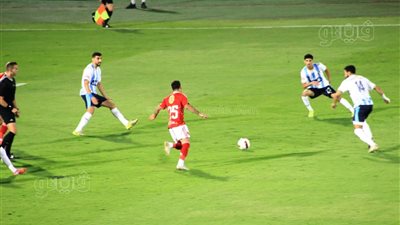 بيراميدز يتقدم على الأهلي بهدف وليد الكرتي في الشوط الأول (فيديو وصور)
