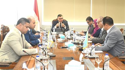 وزير الإسكان يتابع مشروع المماشى السياحية بمدينة ٦ أكتوبر