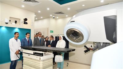 تجهيزات طبية حديثة بمركز علاج الأورام بالفيوم