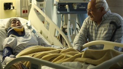 حكاية هند الحلقة 2، ليلى زاهر تتعرض لحادث سير وتدخل في غيبوبة