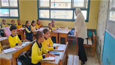 التعليم تكشف شروط استحقاق حافز التدريس الـ 1000 جنيه 