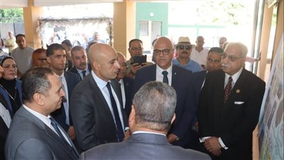 وزير التعليم ومحافظ القليوبية يفتتحان 5 مدارس (صور)