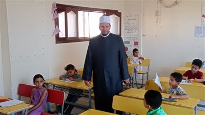 رئيس منطقة الإسكندرية الأزهرية يتابع تدريب معلمي القرآن 
