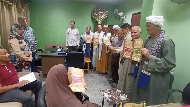 تسليم عقود تقنين