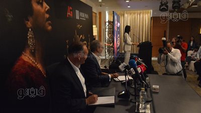  مدحت العدل: بحلم بأعمال مسرحية عن مجدي يعقوب ومحمد صلاح (صور)