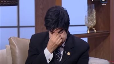 باع ساعته عشاني، انهيار مجدي الحسيني فى البكاء بسبب العندليب (فيديو)