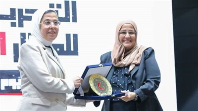 الهلال الأحمر المصري يستقبل وفد السودان لبحث مواصلة الدعم الإغاثي للخرطوم