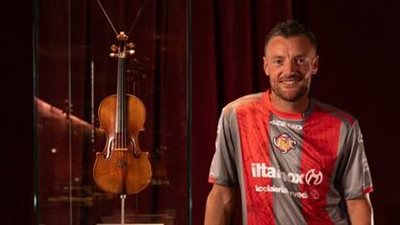 جيمي فاردي ينتقل رسميا إلى الدوري الإيطالي 