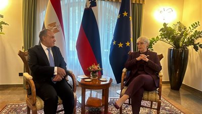 وزير الخارجية يدعو رئيسة سلوفينيا لحضور حفل افتتاح المتحف المصري الكبير