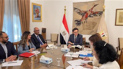 الثقافة واليونسكو يبحثان تطوير المتاحف والتعاون في مجالات الذكاء الاصطناعي وصون التراث الأفريقي