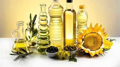 انخفاض لتر الذرة والعباد، أسعار الزيت اليوم في الأسواق