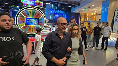 أول ظهور لأشرف عبد الباقي مع ابنته زينة بعد تعرضه لانتقادات بسبب الصلع (فيديو وصور)