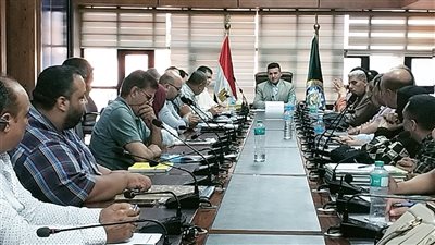 محافظ الدقهلية يوجه بسرعة إنهاء إجراءات تقنين الأراضي وعدم التهاون مع المخالفات