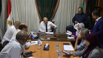 محافظ القليوبية يعقد اللقاء الدوري لبحث مطالب ومشكلات المواطنين