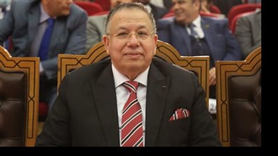 نقيب الأشراف: تكريم العلماء باحتفالية المولد النبوي دافع للاستمرار في أداء الرسالة 