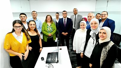 وزير الإسكان يتابع مستجدات إنشاء وحدات