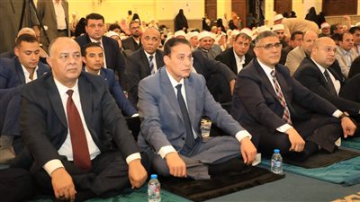 محافظ الجيزة يشهد احتفالية المولد النبوي الشريف بمسجد السيدة خديجة بأكتوبر