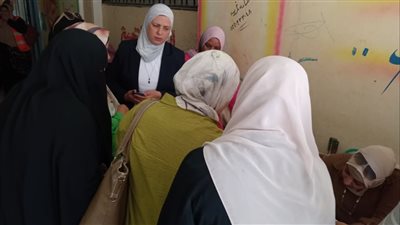 الكشف على 200 مواطن ضمن قافلة طبية لقرية أبو سلطان في الإسماعيلية (صور) 