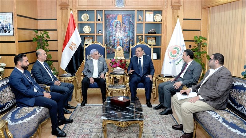 جامعة المنصورة، فيتو