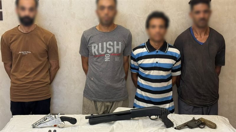 المتهمين 