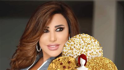 نجوى كرم تهنئ جمهورها بمناسبة المولد النبوي الشريف