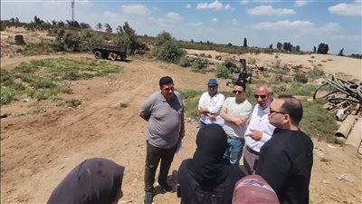 لجنة لمعاينة قطع أراضي بالسنبلاوين قبل طرحها للاستثمار (صور)