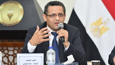 خالد البلشي يستعرض رؤيته لتطوير المحتوى الصحفي خلال جلسة 