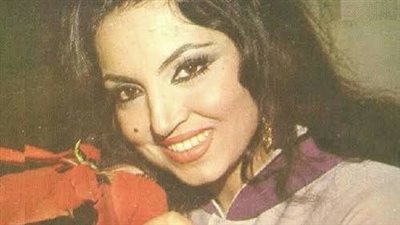 بعد تعرضها لوعكة صحية، من هي سميرة توفيق أيقونة الغناء البدوي؟ 