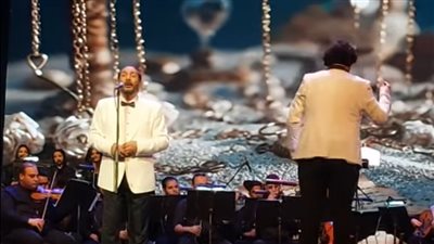 علي الحجار يتألق بدار الأوبرا في حفل 100 سنة غنا 