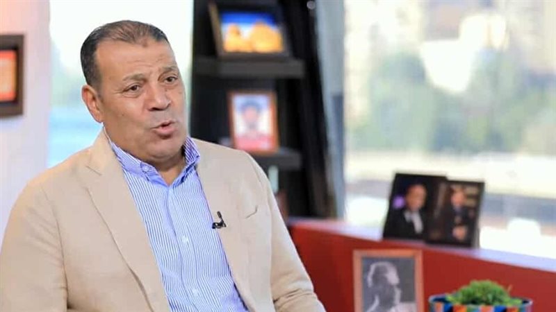 الكاتب الصحفي عصام