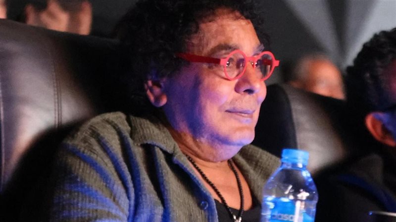 محمد منير، فيتو