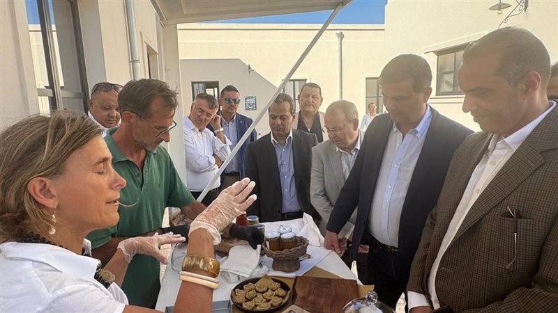 وزير الزراعة، فيتو