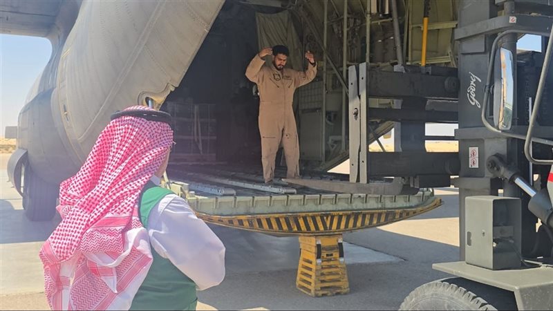 مطار العريش يستقبل