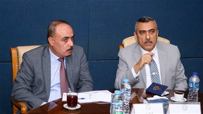 لجنة التفتيش تراجع إجراءات السلامة بميناء دمياط