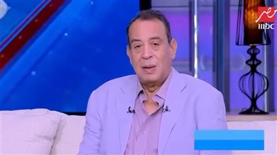 الموسيقار صلاح الشرنوبي ينهار باكيا على الهواء خلال حديثه عن رحيل نجله (فيديو)