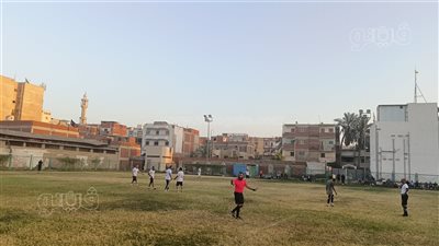 نهائي مثير لدوري فوق الـ 40 عامًا يشعل ملعب الشرقية (فيديو وصور)