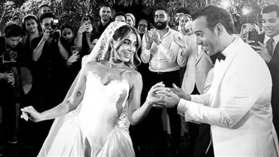 الصور الأولى من حفل عقد قران وزفاف هاجر السراج