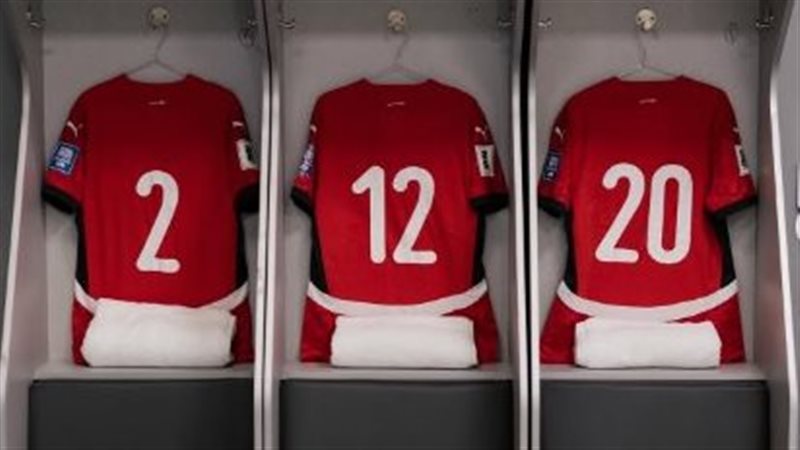 الزي الأساسي لمنتخب