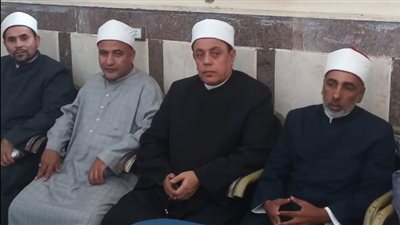 وفد من أوقاف الإسماعيلية يقدم واجب العزاء في الشيخ عبدالرحمن وهدان بالشرقية (صور) 