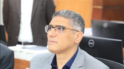 أهلًا مدارس مبادرة تخفف أعباء الأسر مع بداية العام الدراسي.. محافظ الجيزة يتابع الاستعدادات.. ويطمئن المواطنين: الأسعار في متناول الجميع.. ويوجه رؤساء الأحياء بتكثيف الرقابة الميدانية