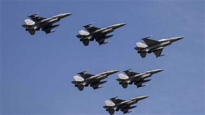 بولندا تحرك طائراتها العسكرية بعد هجوم روسي قرب حدودها