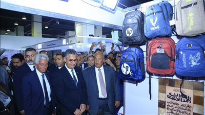 افتتاح معرض أهلًا مدارس بمدينة نصر.. وزير التموين يعلن: 200 عارض يقدمون منتجات بتخفيضات 30 %.. محافظ القاهرة يؤكد: المعرض يوفر احتياجات الأسر بجودة عالية وأسعار تنافسية (صور)