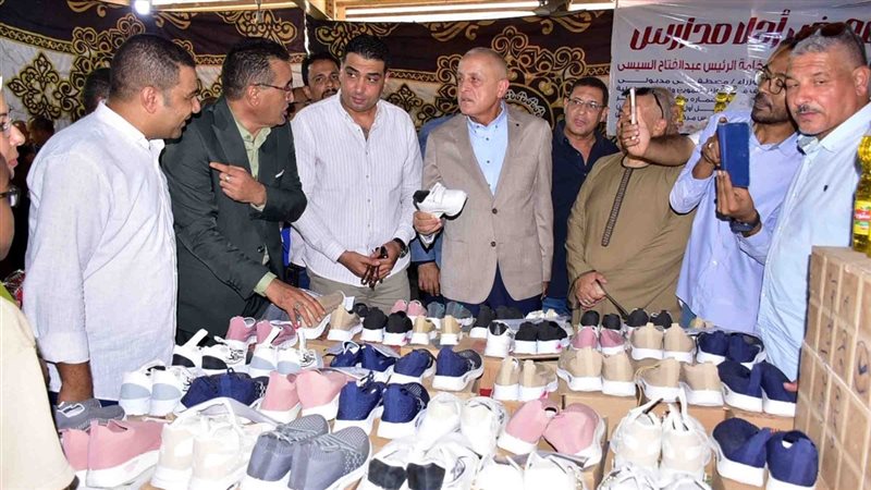 أثناء الافتتاح 