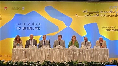 وزير الثقافة يعلن عودة بينالي الإسكندرية بعد توقف دام 12 عاما