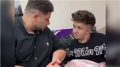 القبض على التيك توكر عمر فرج وشقيقه صاحب شخصية أم عمر 