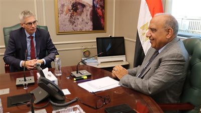 وزير الكهرباء يبحث مع شركة ABB السويدية رفع كفاءة الطاقة وتطوير شبكات النقل والتوزيع 