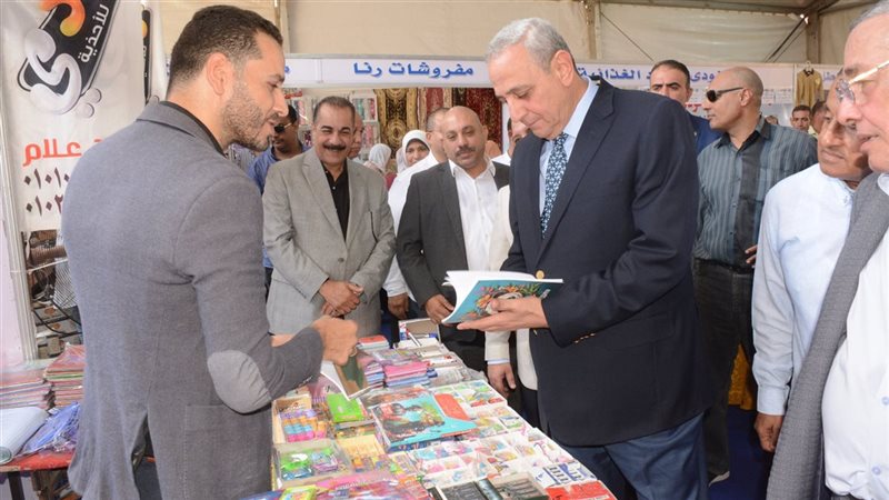 محافظ الغربية يفتتح