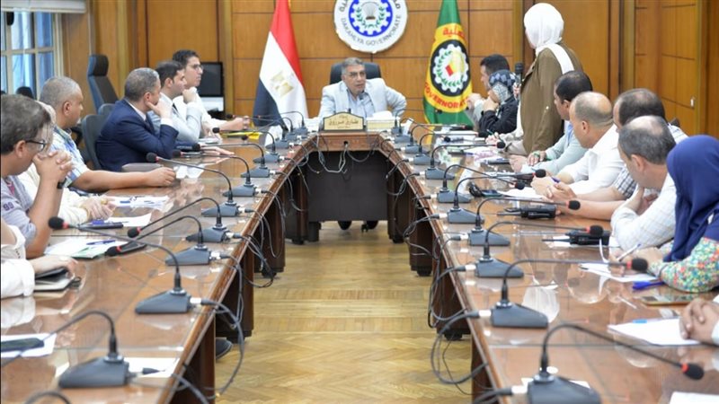 اجتماع محافظ الدقهلية،